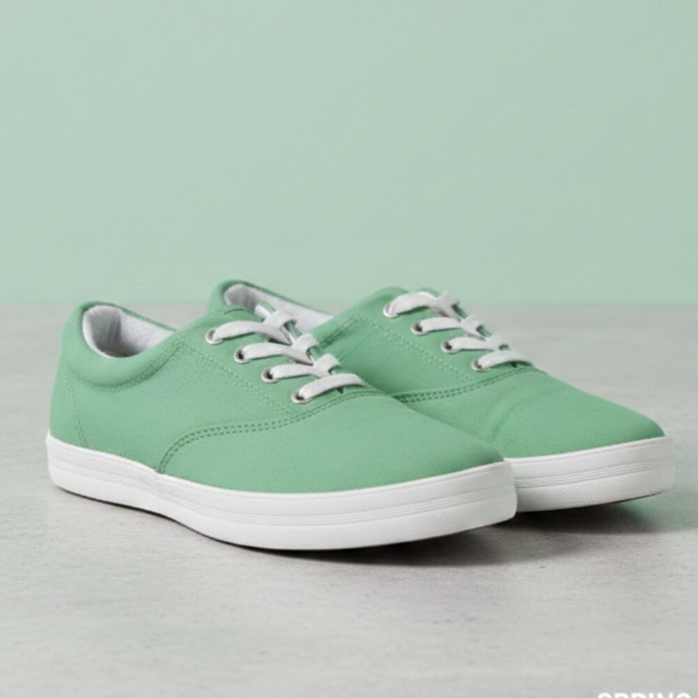 ST. JOHN'S BAY Women’s Size 7 Mint Green Low Top Lace Up Everyday Sneakers